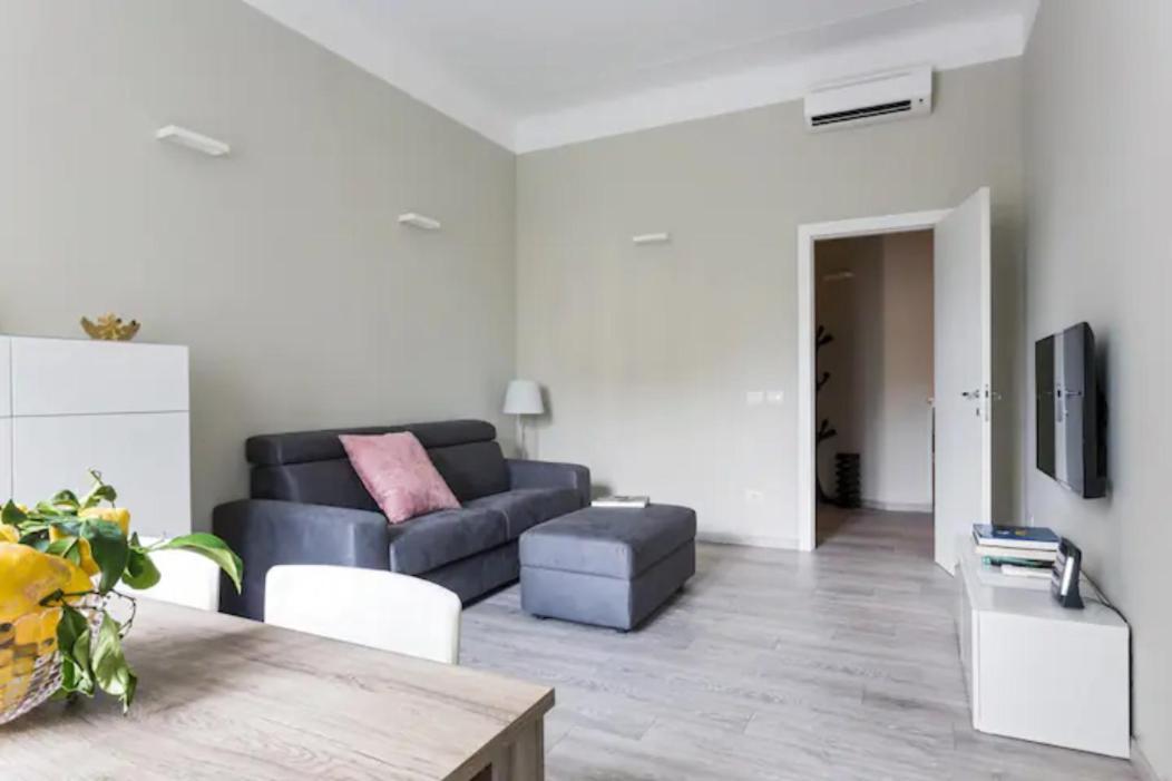 Apartamento Citta Studi Bright And Stylish Flat With Balcony Milán Exterior foto